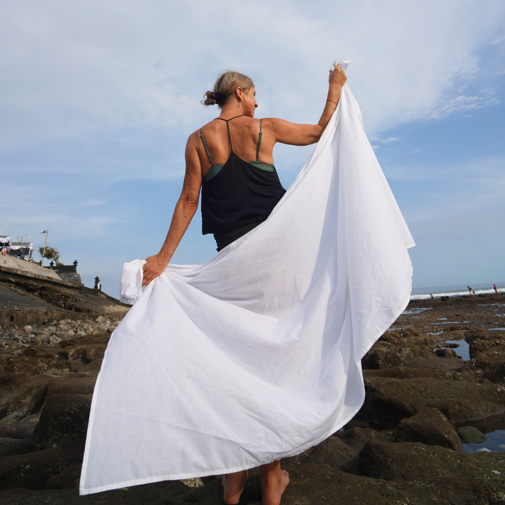 XL White Cotton Sarong