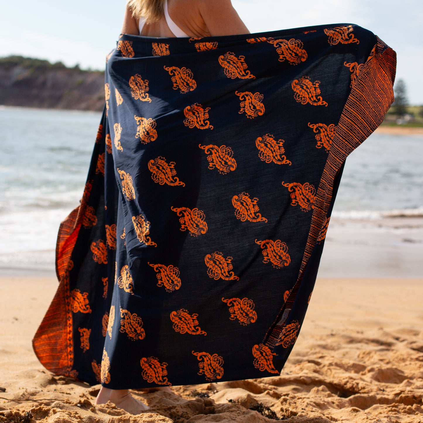 Manly Luxe Women's Sarong
