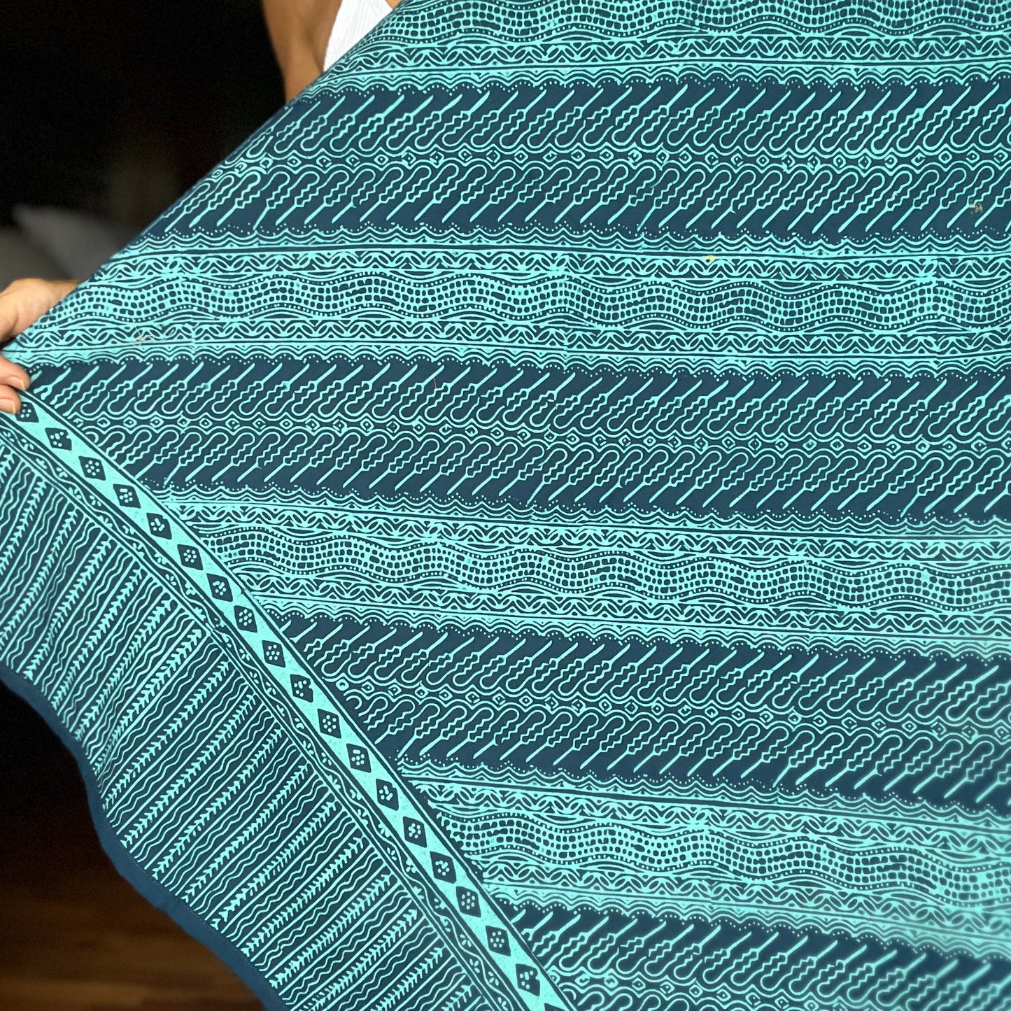 Vivid Luxe Sarong